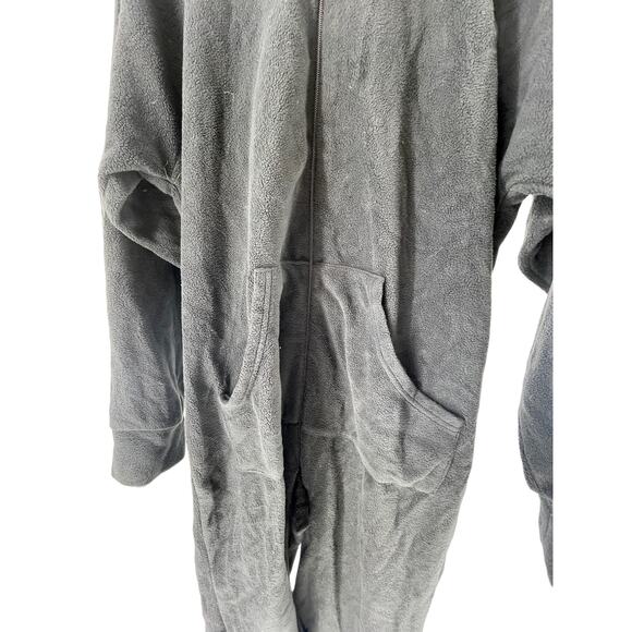 Xmas Coming Black Fleece One-Piece Sleepwear Pajama Outfit Men's Size Small - Picture 4 of 10